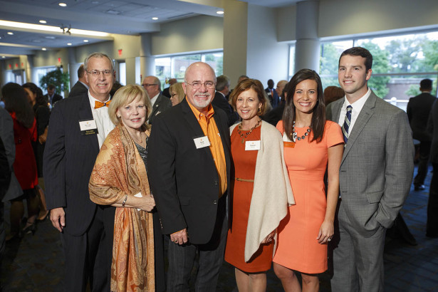 Rachel Ramsey Cruze (Knoxville ’10), second from right, received the Alumni Promise Award during UT Knoxville’s Alumni Awards Dinner. She is joined by her husband, Winston Cruze, right; her parents, Dave and Sharon Ramsey, center; and UT Knoxville Associate Vice Chancellor for Alumni Affairs 11 Lee Patouillet and his wife, Mary Patouillet.