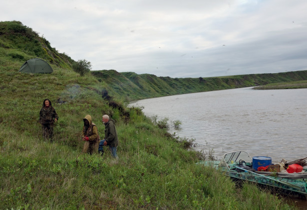 Local people arrived to our field camp from nearest village Andrushkino located approximately 3 h by speedboat. These locals will stay with us helping, cooking, fishing, providing security and communication. Photo by Tatiana A. Visnivetskaya